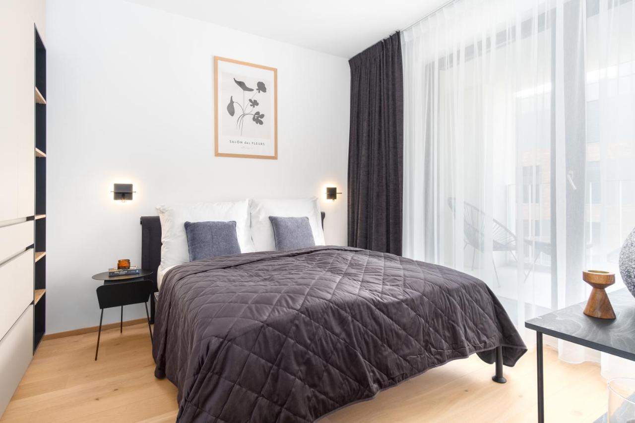 Prague Days - Premium Apartments - Balcony Экстерьер фото